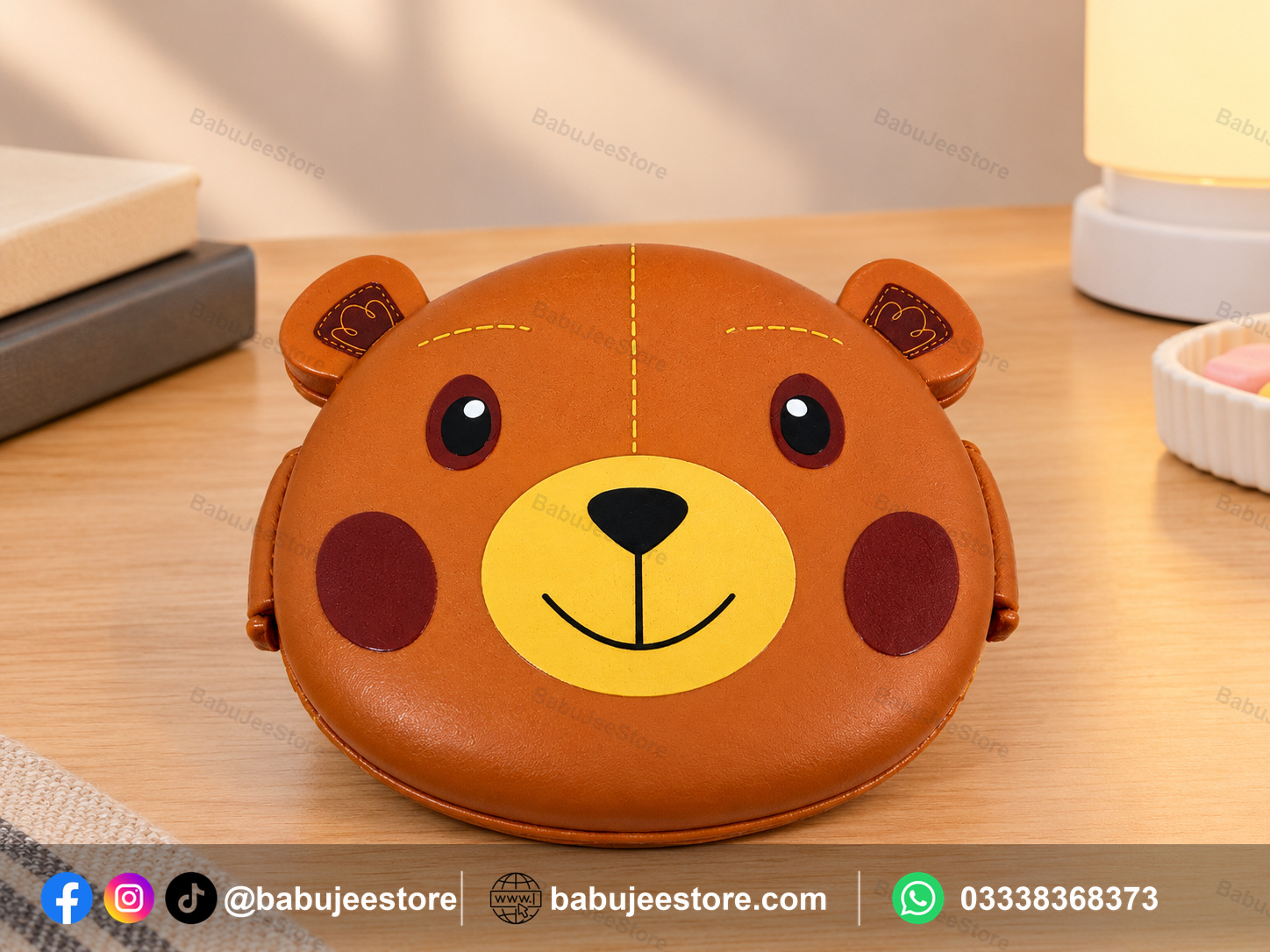 Closed orange bear-shaped lunch box Closed orange bear-shaped lunch box